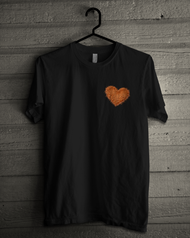 Clay Heart Tee in Black color